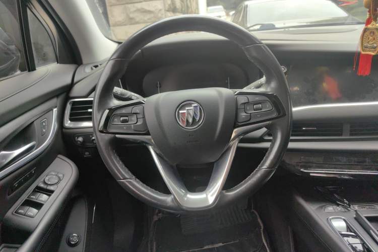 Used Buick Enclave 2020 28T Two-Wheel Drive Prestige Version Steering Wheel