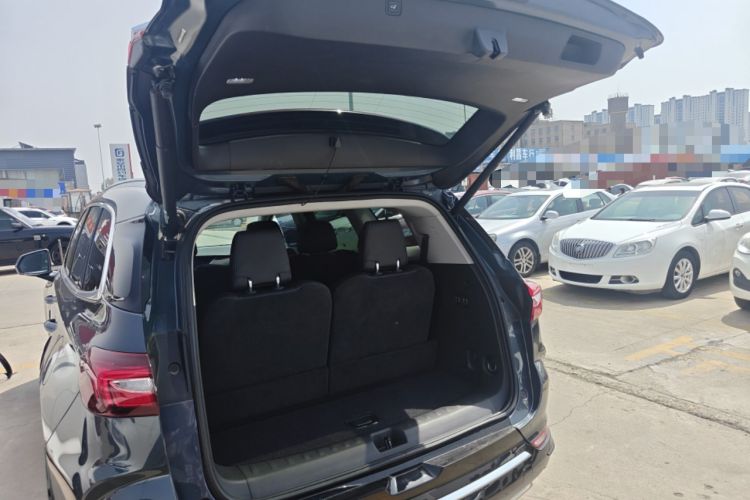 Used Buick Enclave 2020 28T Two-Wheel Drive Prestige Version Trunk