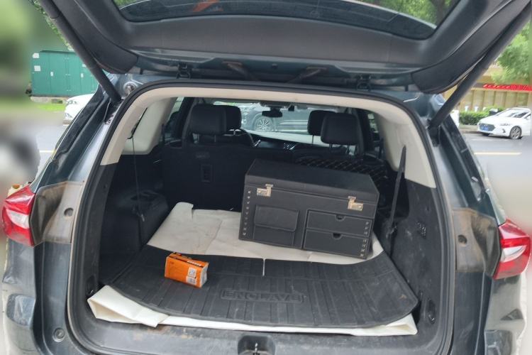 Used Buick Enclave 2020 28T Four-Wheel Drive Prestige Version Trunk