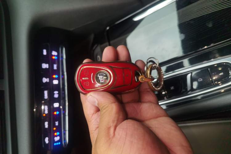 Used Buick Enclave 2020 28T Four-Wheel Drive Luxury Flagship Edition Vehicle Key