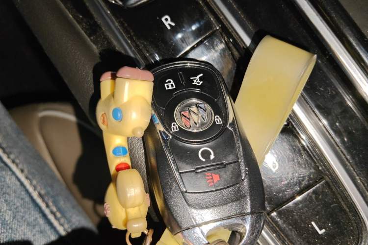 Used Buick Enclave 2020 28T Four-Wheel Drive Luxury Flagship Edition Vehicle Key
