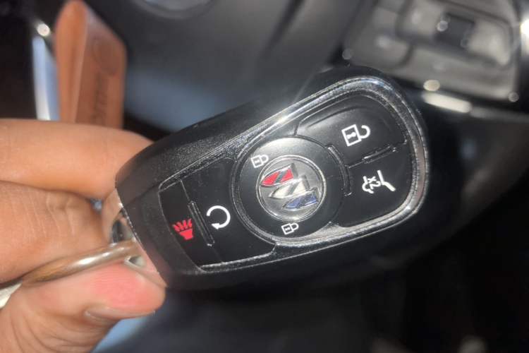 Used Buick Enclave 2020 28T Four-Wheel Drive Luxury Flagship Edition Vehicle Key