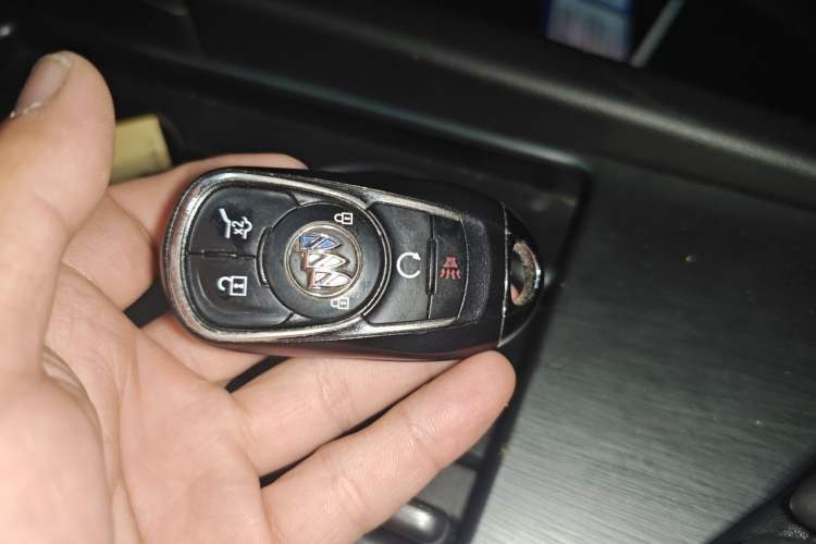 Used Buick Enclave 2020 28T Four-Wheel Drive Prestige Version Vehicle Key