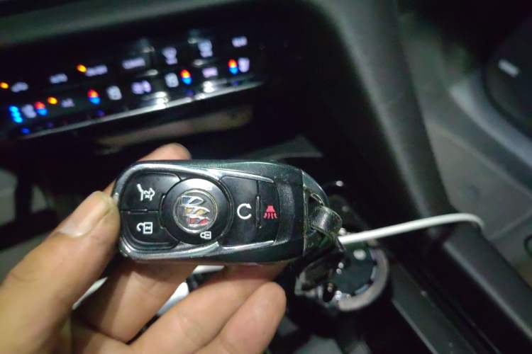 Used Buick Enclave 2020 28T Four-Wheel Drive Flagship Version Vehicle Key