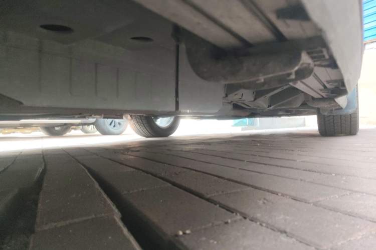 Used Buick Enclave 2020 28T Four-Wheel Drive Luxury Flagship Edition Chassis Rear Right