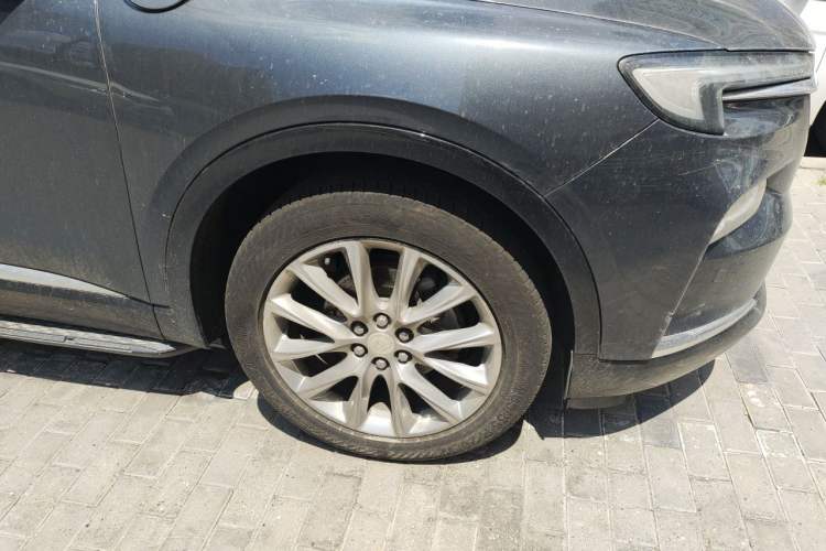 Used Buick Enclave 2020 28T Four-Wheel Drive Flagship Version Right Front Wheel Hub