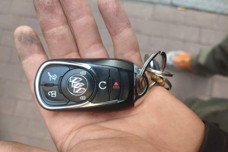 Used Buick Enclave 2020 28T Four-Wheel Drive Luxury Flagship Edition Vehicle Key