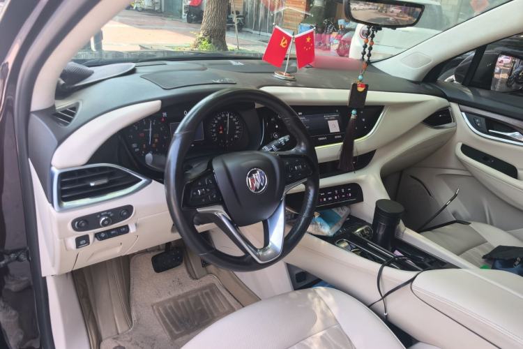 Used Buick Enclave 2020 28T All-Wheel Drive Avenir Center Console