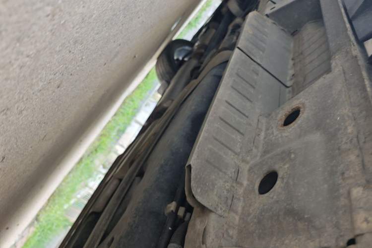 Used Buick Enclave 2020 28T All-Wheel Drive Avenir Chassis Rear Left