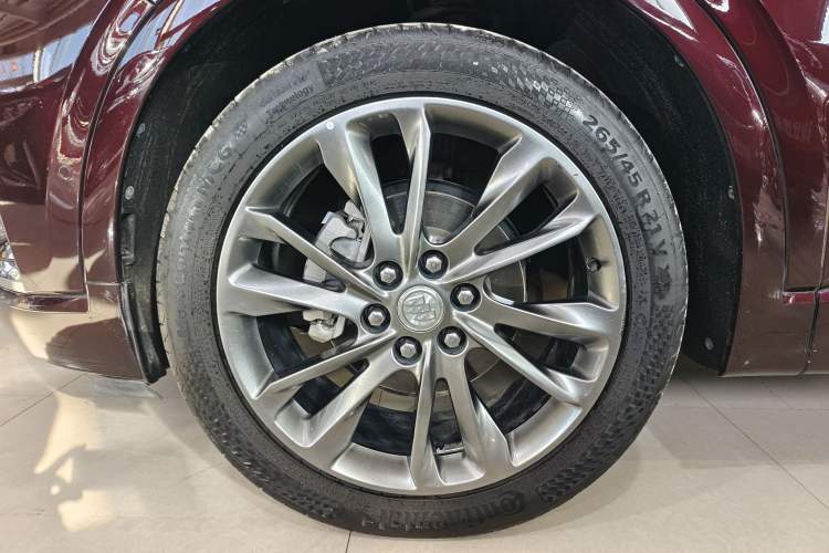 Used Buick Enclave 2020 28T All-Wheel Drive Avenir Exterior 6