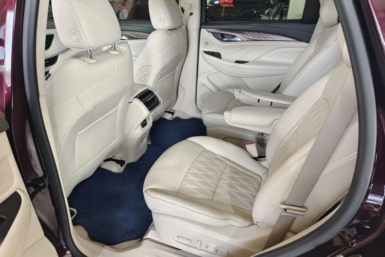 Used Buick Enclave 2020 28T All-Wheel Drive Avenir Interior 10