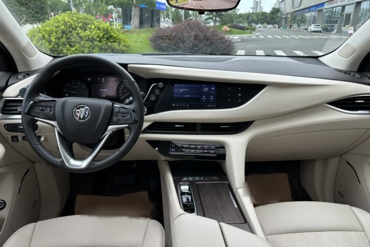 Used Buick Enclave 2020 28T All-Wheel Drive Avenir Interior 4