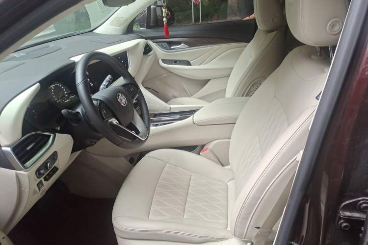 Used Buick Enclave 2020 28T All-Wheel Drive Avenir Left Front Seat