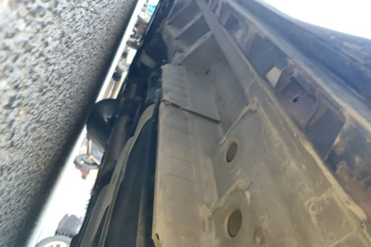 Used Buick Enclave 2020 28T All-Wheel Drive Avenir Chassis Rear Left