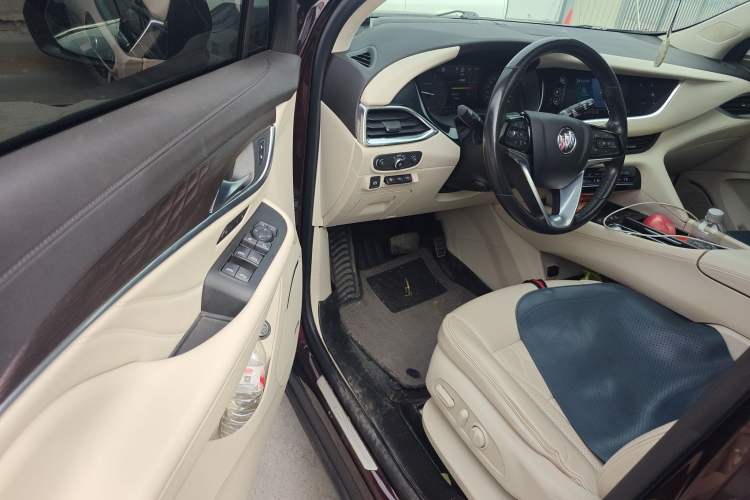 Used Buick Enclave 2020 28T All-Wheel Drive Avenir Driver Seat