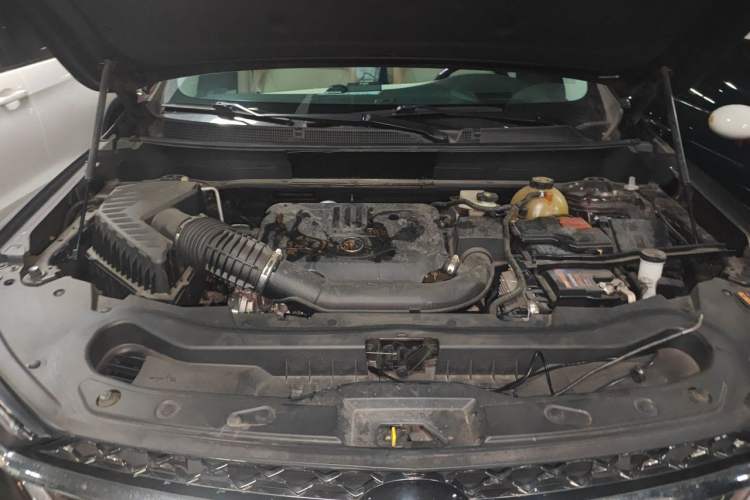 Used Buick Enclave 2020 28T All-Wheel Drive Avenir Engine Bay