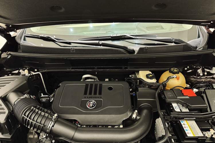 Used Buick Enclave 2020 28T All-Wheel Drive Avenir Engine Bay