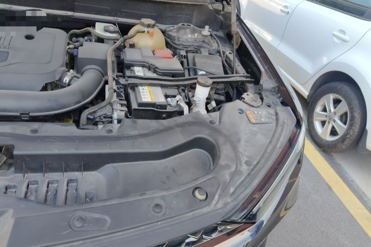 Used Buick Enclave 2020 28T All-Wheel Drive Avenir Engine Bay Left