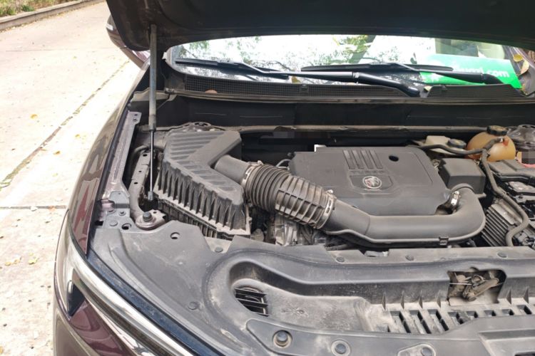 Used Buick Enclave 2020 28T All-Wheel Drive Avenir Engine Bay Right