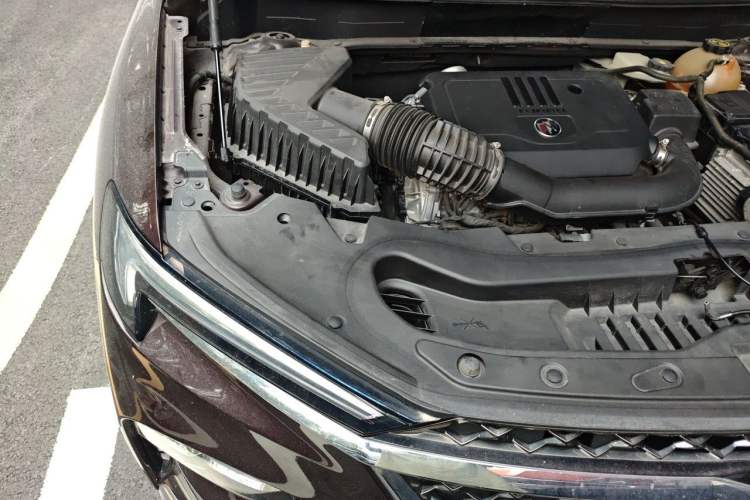 Used Buick Enclave 2020 28T All-Wheel Drive Avenir Engine Bay Right