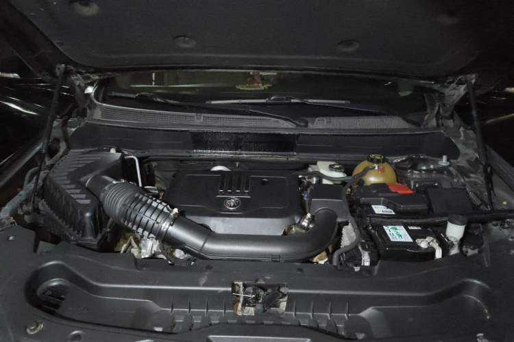 Used Buick Enclave 2020 28T All-Wheel Drive Avenir Engine Bay