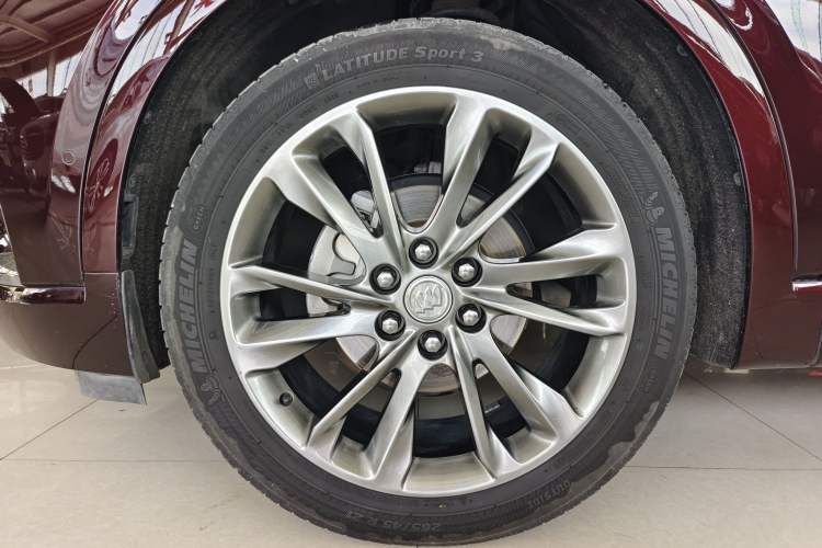 Used Buick Enclave 2020 28T All-Wheel Drive Avenir Exterior 3