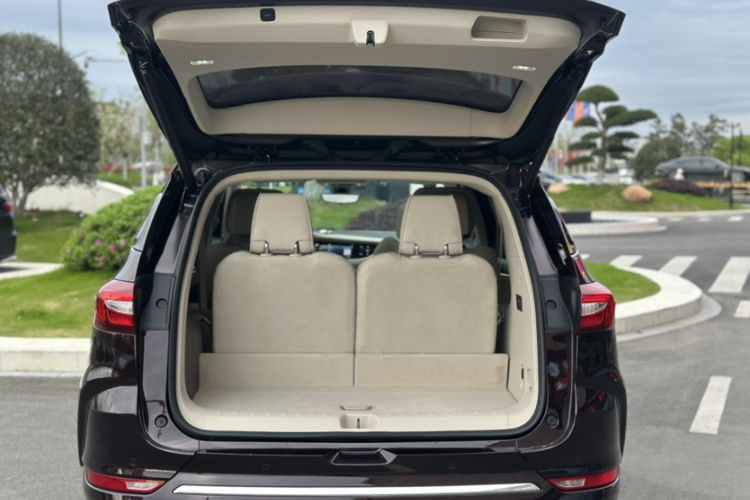 Used Buick Enclave 2020 28T All-Wheel Drive Avenir Exterior 3