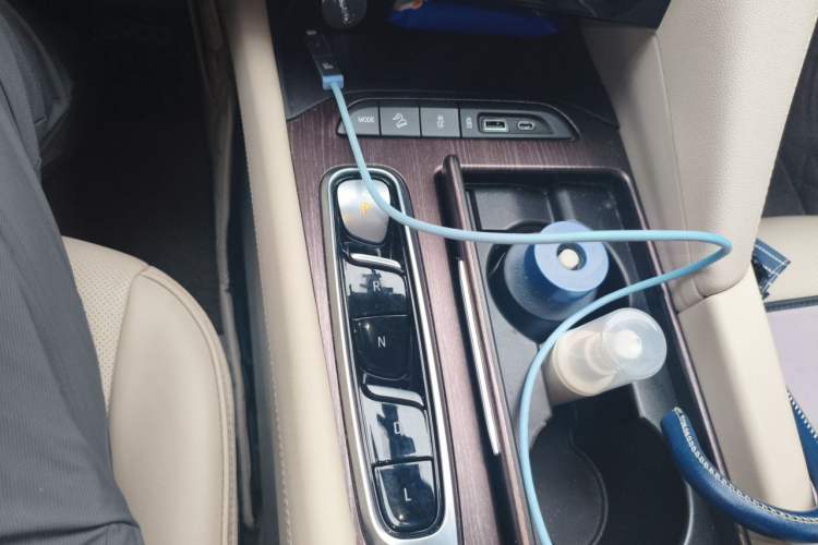 Used Buick Enclave 2020 28T All-Wheel Drive Avenir Gear Lever