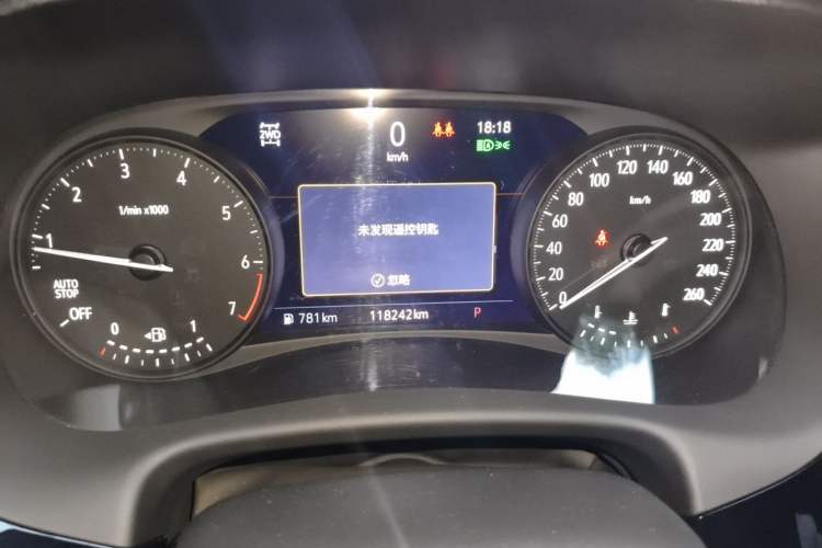 Used Buick Enclave 2020 28T All-Wheel Drive Avenir Instrument Cluster