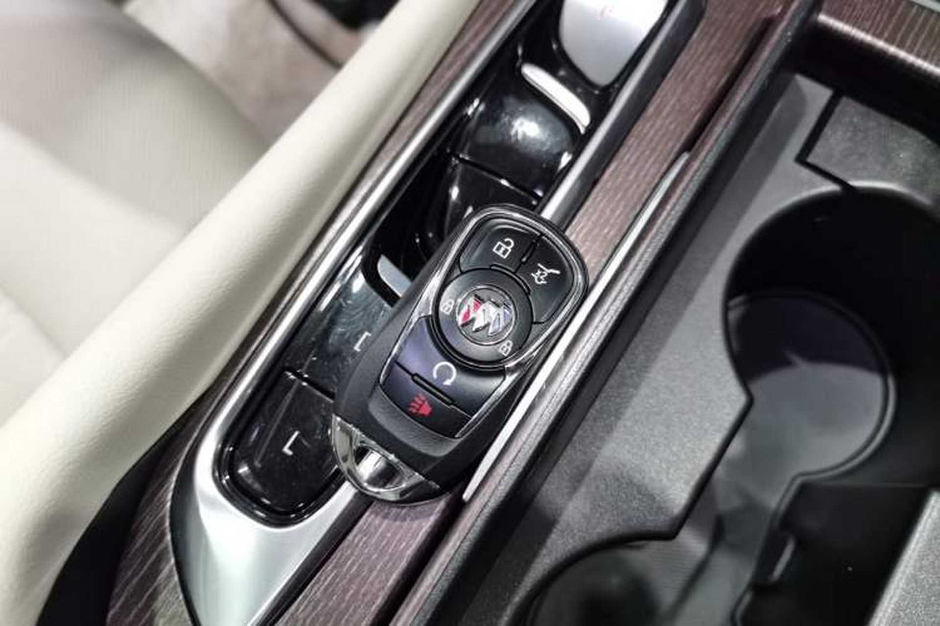Used Buick Enclave 2020 28T All-Wheel Drive Avenir Interior 1