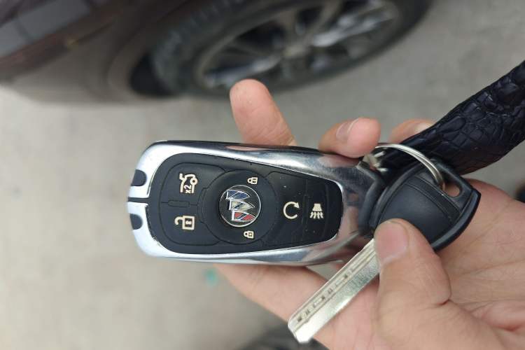 Used Buick Enclave 2020 28T All-Wheel Drive Avenir Interior 1