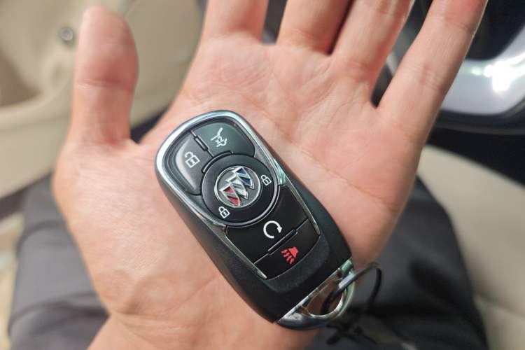 Used Buick Enclave 2020 28T All-Wheel Drive Avenir Interior 1