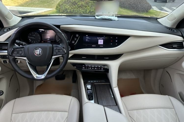 Used Buick Enclave 2020 28T All-Wheel Drive Avenir Interior 2