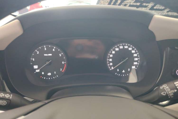 Used Buick Enclave 2020 28T All-Wheel Drive Avenir Interior 5