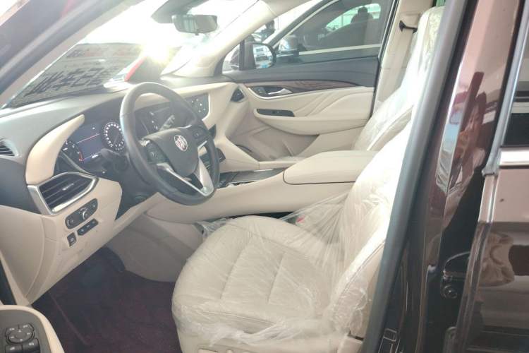 Used Buick Enclave 2020 28T All-Wheel Drive Avenir Interior 7