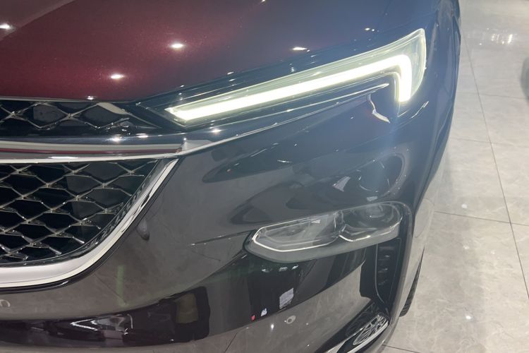 Used Buick Enclave 2020 28T All-Wheel Drive Avenir Left Front Headlight
