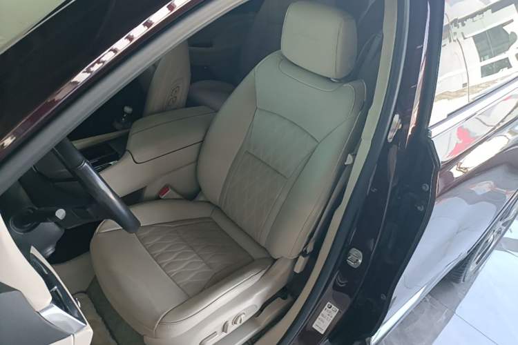 Used Buick Enclave 2020 28T All-Wheel Drive Avenir Left Front Seat