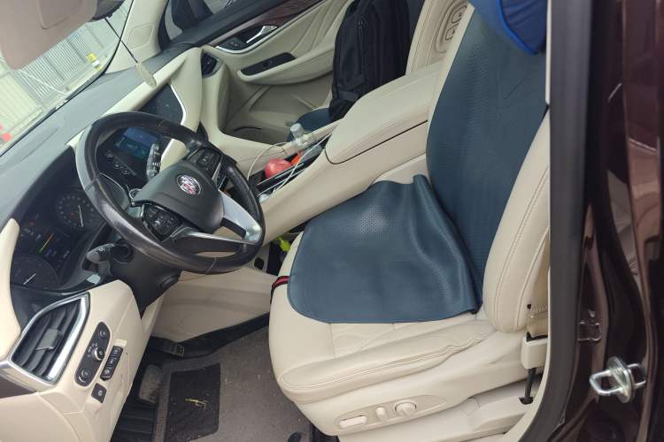 Used Buick Enclave 2020 28T All-Wheel Drive Avenir Left Front Seat
