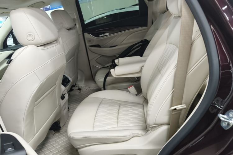 Used Buick Enclave 2020 28T All-Wheel Drive Avenir Left Rear Seat
