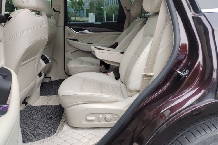 Used Buick Enclave 2020 28T All-Wheel Drive Avenir Left Rear Seat