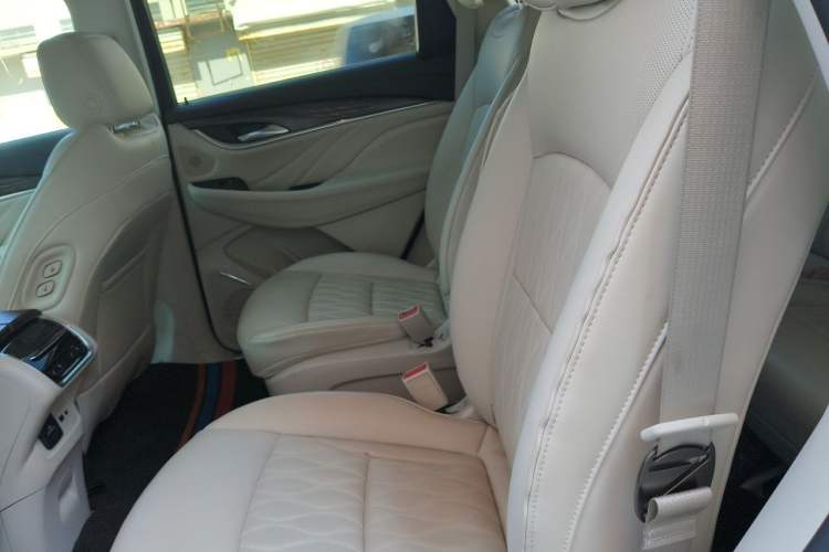Used Buick Enclave 2020 28T All-Wheel Drive Avenir Left Rear Seat