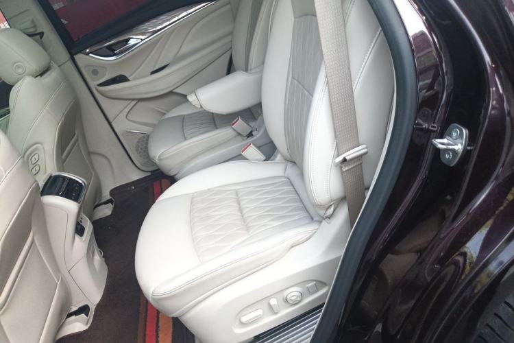 Used Buick Enclave 2020 28T All-Wheel Drive Avenir Left Rear Seat