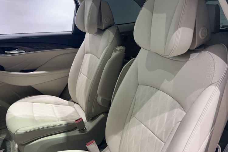 Used Buick Enclave 2020 28T All-Wheel Drive Avenir Left Rear Seat