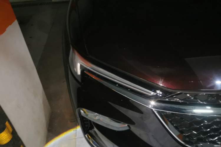 Used Buick Enclave 2020 28T All-Wheel Drive Avenir Right Front Headlight
