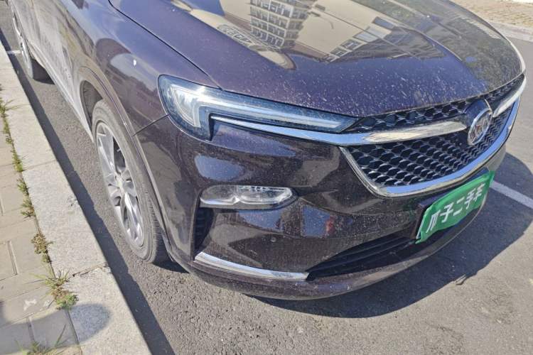 Used Buick Enclave 2020 28T All-Wheel Drive Avenir Right Front Headlight