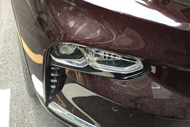 Used Buick Enclave 2020 28T All-Wheel Drive Avenir Right Front Headlight
