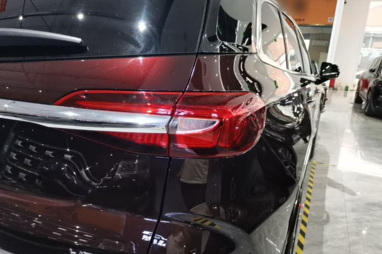 Used Buick Enclave 2020 28T All-Wheel Drive Avenir Right Rear Taillight