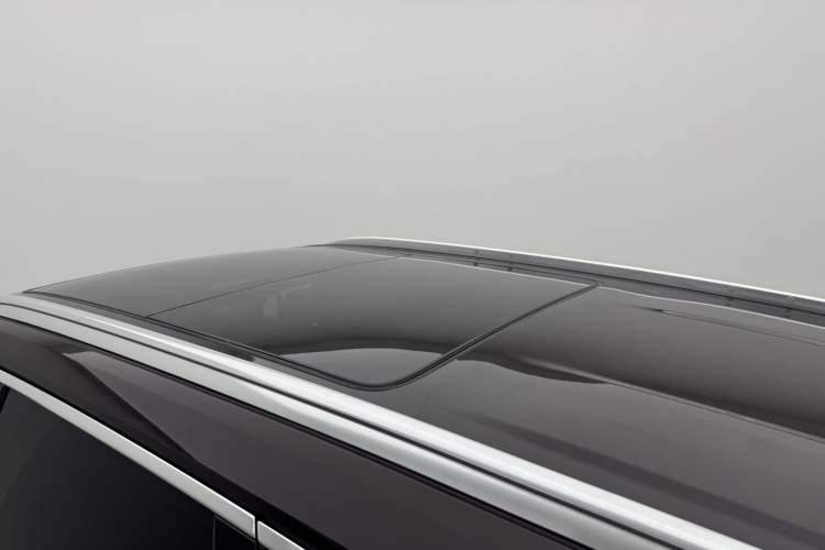 Used Buick Enclave 2020 28T All-Wheel Drive Avenir Roof