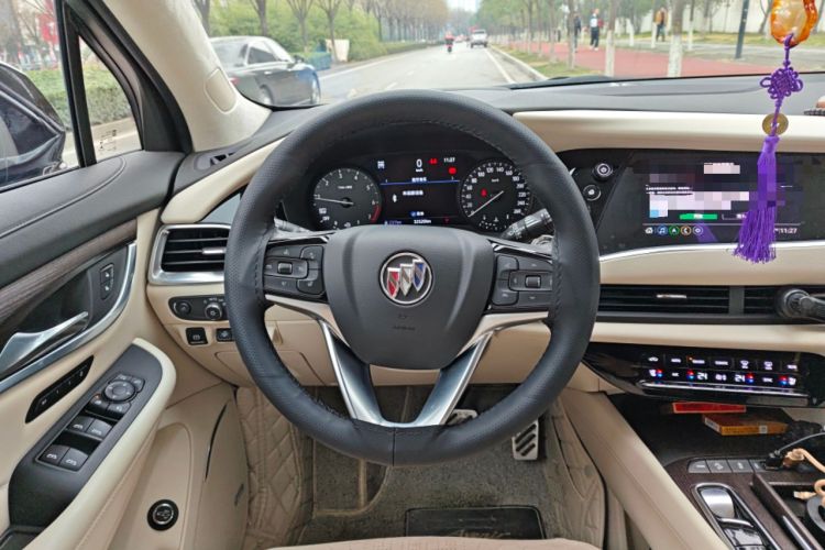 Used Buick Enclave 2020 28T All-Wheel Drive Avenir Steering Wheel