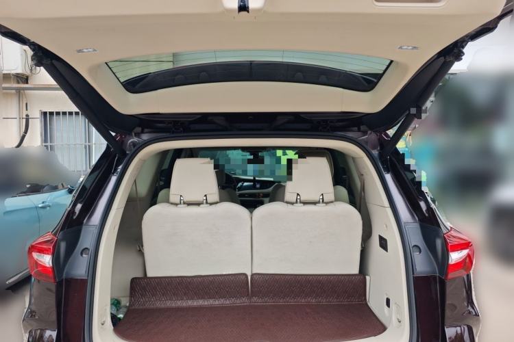 Used Buick Enclave 2020 28T All-Wheel Drive Avenir Trunk